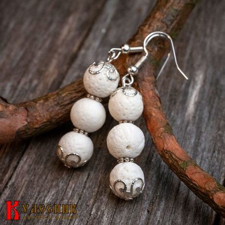 Серьги "Снеговички" из коралла