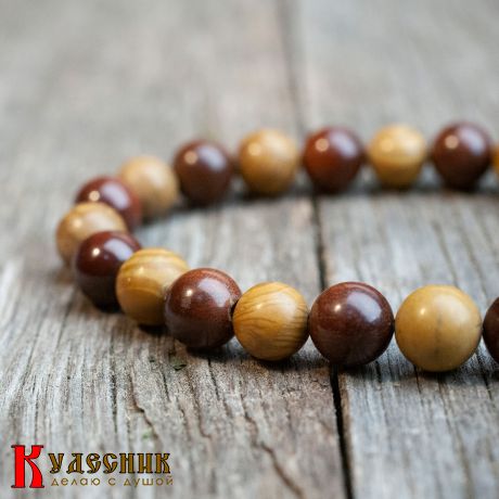 Браслет "Кофе со сливками" из яшмы и бычьего глаза