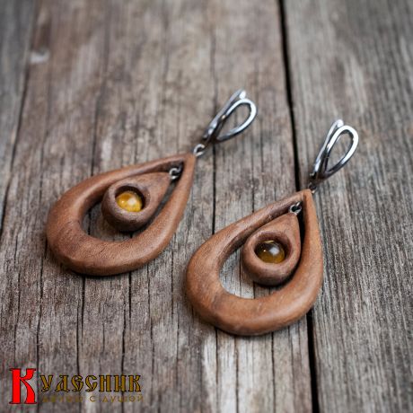 Серьги "Крылья" - из древесины американского ореха с тигровым глазом