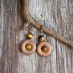 Серьги "Ореховый кофе" - из древесины американского ореха с тигровым глазом